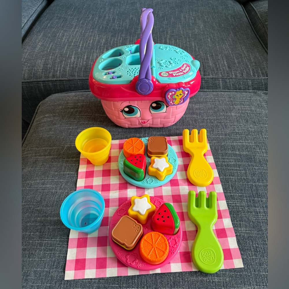 Excellent Condition! LeapFrog Shapes & Sharing Picnic Basket Kids Toy, Pink